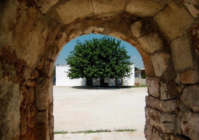 Masseria Quis Ut Deus Crispiano エクステリア 写真
