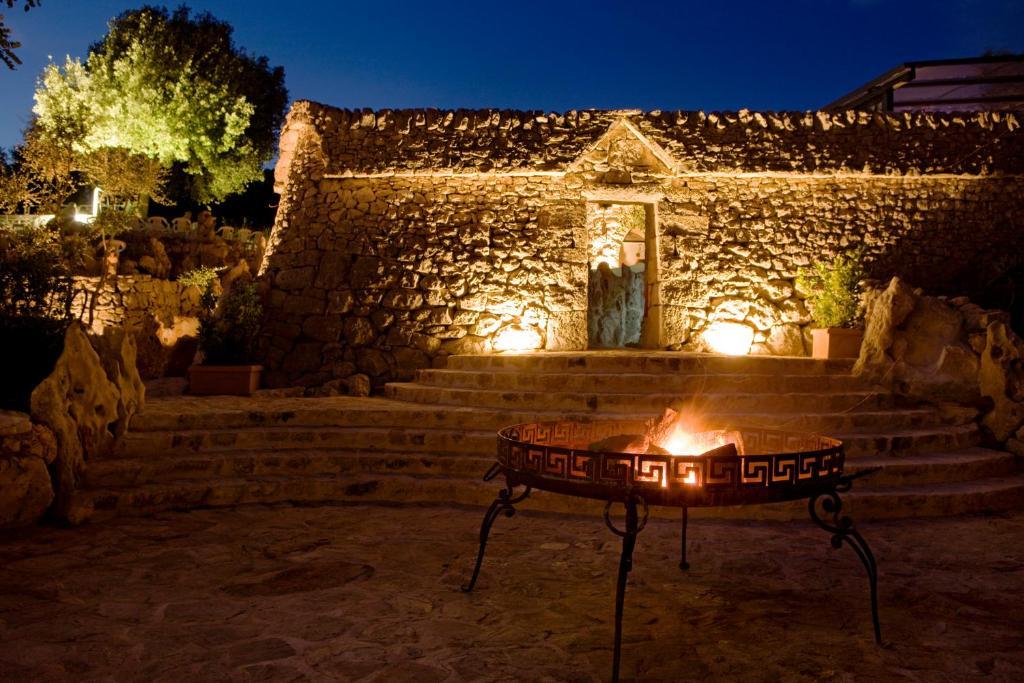 Masseria Quis Ut Deus Crispiano エクステリア 写真